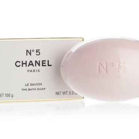 CHANEL Accessories - CHANEL NO 5 THE BATH SOAP 5.3oz [N.I.B.]